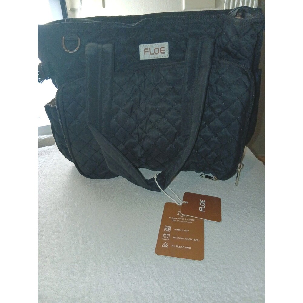 Large Black Quilted Handheld Carrying Bag Case with Strap Gel ink Pens Markers